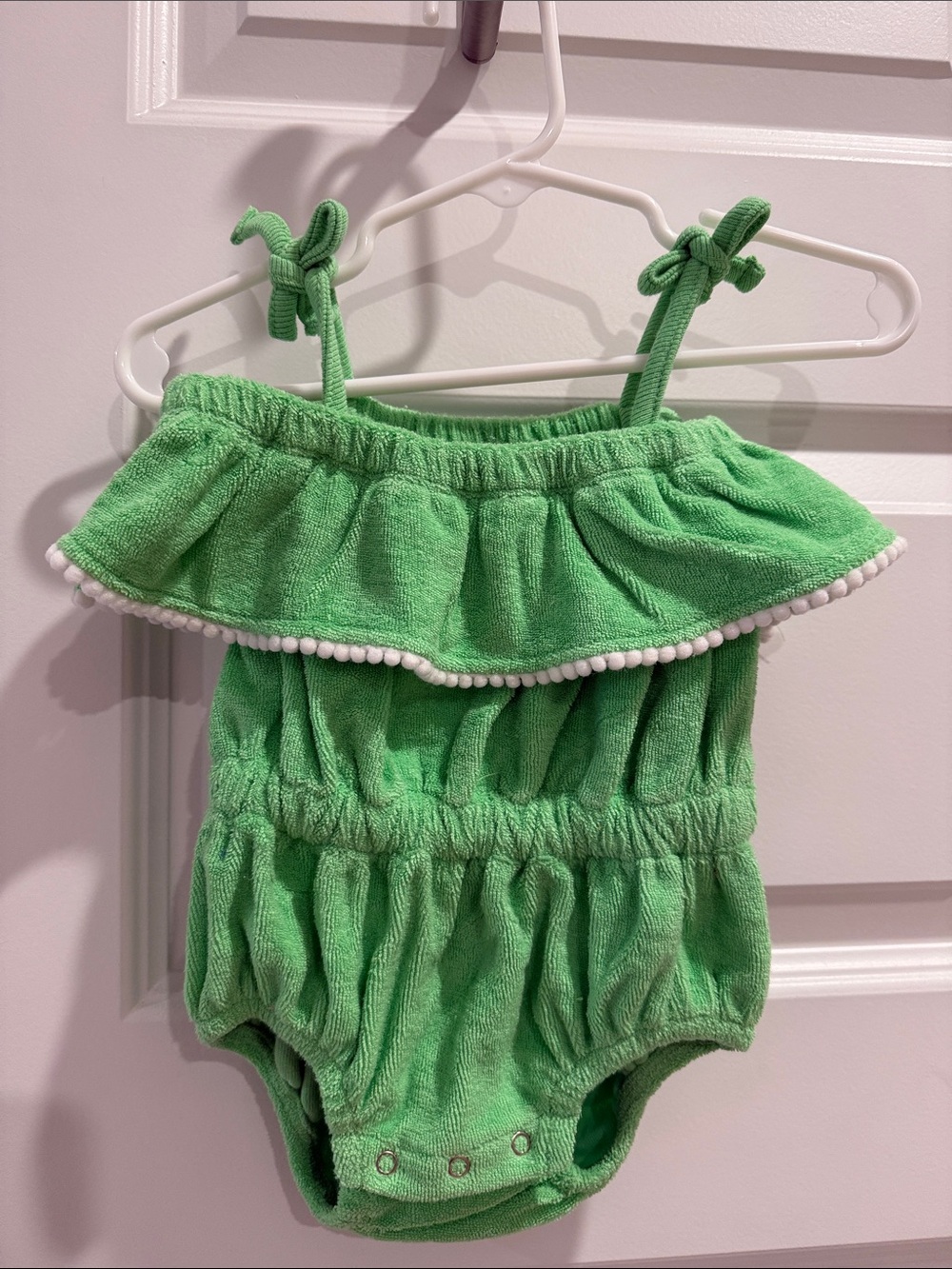 Kate Quinn Spaghetti Tie Ruffle Off Shoulder Bubble- Summer Green